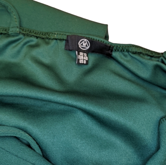 EUC Missguided Stretchy Forest Green Criss-cross Wide Leg Jumpsuit Size 8 - Picture 12 of 14